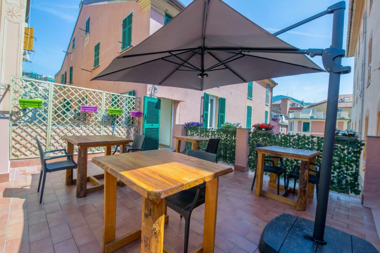 לינה וארוחת בוקר ואראצה La Terrazza מראה חיצוני תמונה